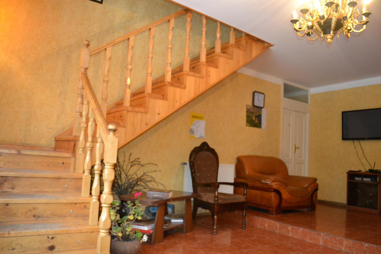 Hotel Gudauri Kvesheti Oda fotoğraf
